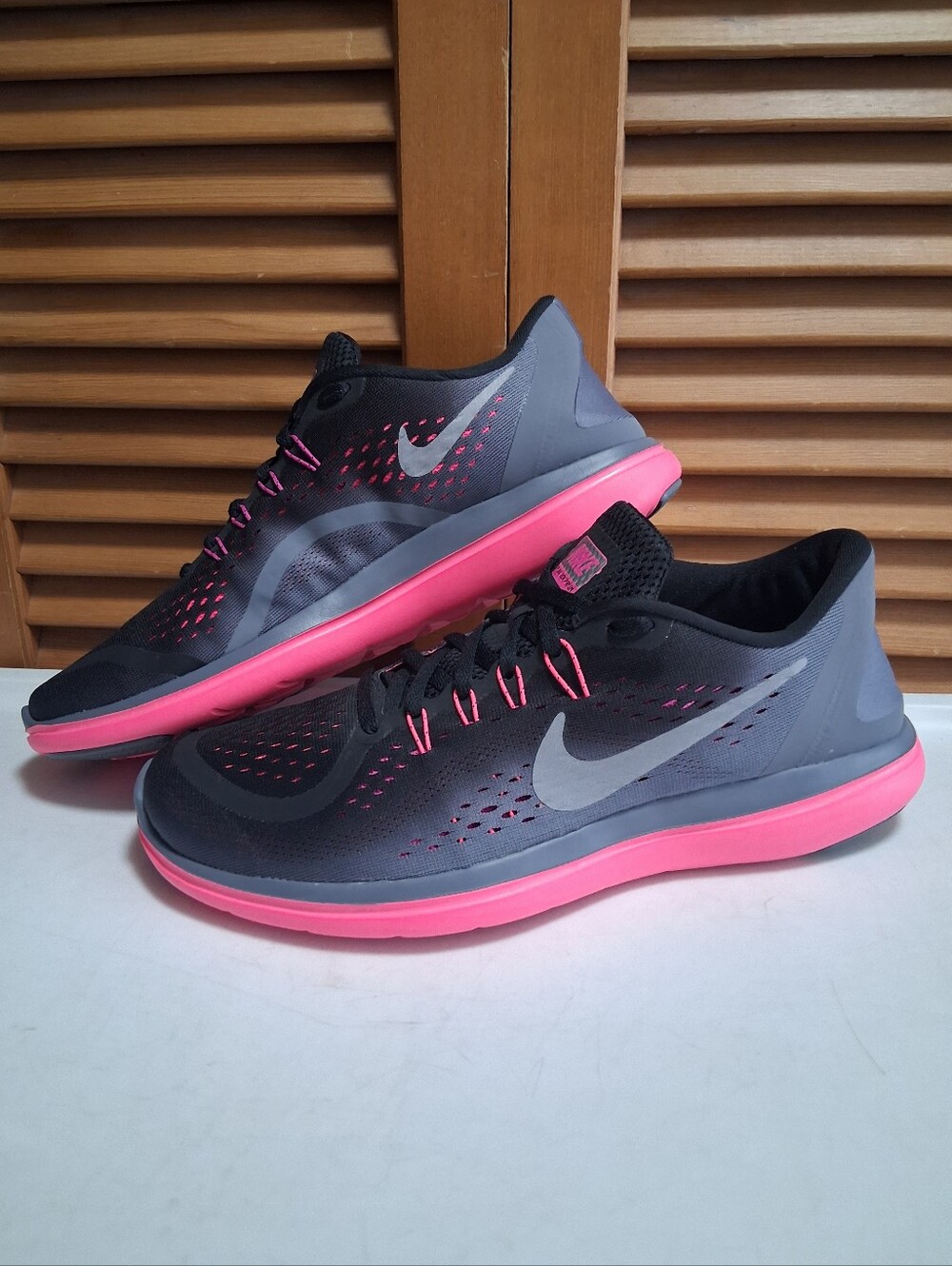 Nike Flex RN 2017 Pink/Black Women's Running Shoe * Size: 11.5 * NEW